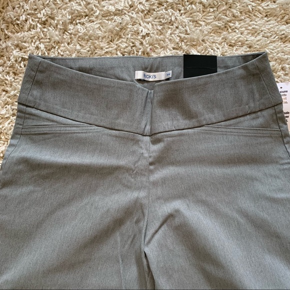 NWT Ricki’s Gray Capri Pants - Picture 4 of 6
